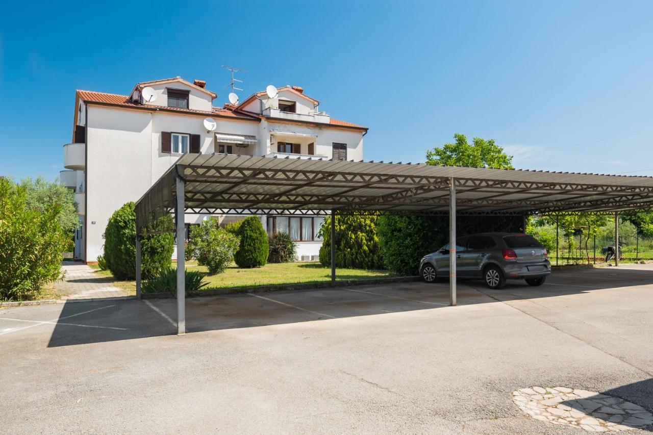 Kukci Apartment Екстериор снимка