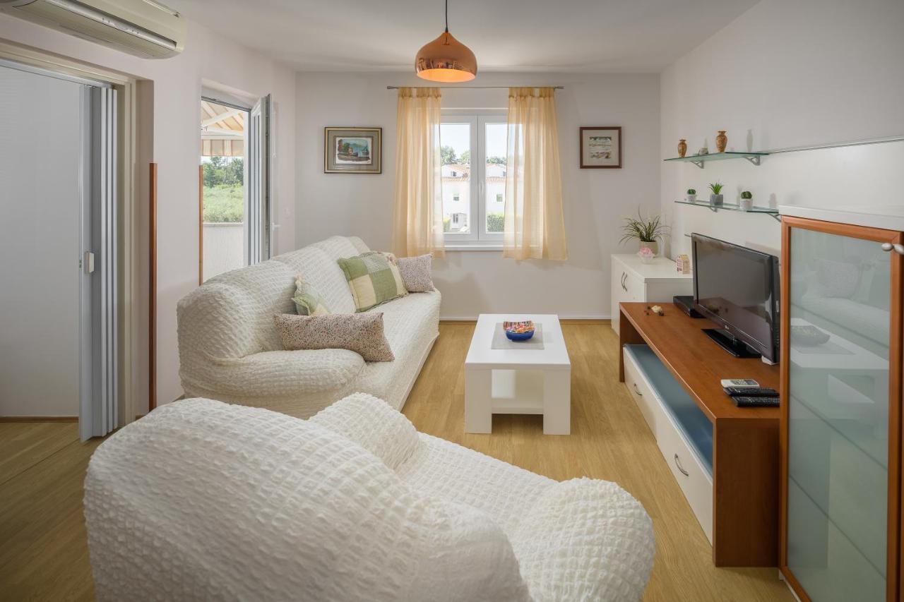 Kukci Apartment Екстериор снимка